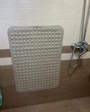 Load image into Gallery viewer, YUXSM-Shower Mats with Suction Cups and Drain Holes, Bathroom Mats Machine Washable
