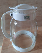 Load image into Gallery viewer, Longdon Homeone Tea pot with coaster, Tea Steeper, BPA-Free - RED teapot

