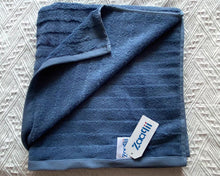 Load image into Gallery viewer, Zaaqii Bath Towels , Cotton Made , Highly Absorbent  Bath Towels Set - Blue
