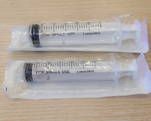 Load image into Gallery viewer, LundaMed 5ml Plastic Syringe with Measurement, No Needle Suitable for Refilling and Measuring Liquids, Feeding Pets
