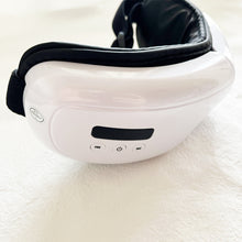 Load image into Gallery viewer, SRTKBEU vibrating massager,Shiatsu Neck and Back Massager Home, Office, and Car Use
