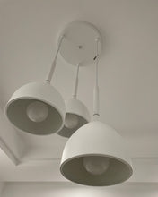 Load image into Gallery viewer, FEPEHOLI Light Bulb, 7W LED Bulbs Daylight White E27 Standard Base LED Bulb, UL Listed
