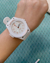 Load image into Gallery viewer, Keyal watch, ladies hand display quartz white watch
