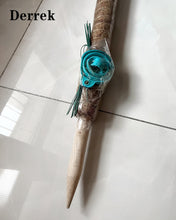 Load image into Gallery viewer, Derrek Holders for flowers and plants,Train Indoor Plants to Grow Upwards Use Plant Support Poles Individually
