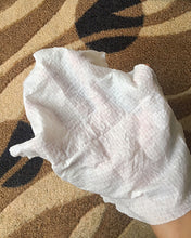 Load image into Gallery viewer, Yoli Castle compressed towel, disposable towel, thickened magic compressed towel, large coin tissue, portable face towel, reusable travel, camping, hiking, outdoor sports beauty salon
