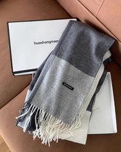 Load image into Gallery viewer, huashangmaoyou Scarfs super soft classic, cashmere feel, winter scarf

