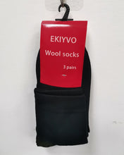 Load image into Gallery viewer, EKIYVO Bamboo  Sock - 3 Pack  Thin-Low Cut Breathable Seamless Black

