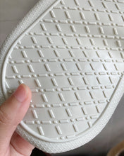 Load image into Gallery viewer, Shangpengb216 Professional Insulated Silicone Gloves, Oven Gloves with Quilted Liner
