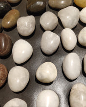 Load image into Gallery viewer, Gstool massage stone,Cold Stone Massage Stone Set Handcrafted Marble Stone Set
