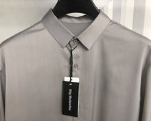 Load image into Gallery viewer, Big Mulaohu Shirts,Men&#39;s Long Button Down Business Formal Shirt
