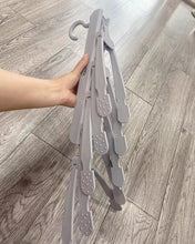 Load image into Gallery viewer, Yaak hanger, trouser hanger to save space, 5-layer non-slip folding trouser hanger, multifunctional clothes hanger for jeans and trousers

