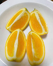 Load image into Gallery viewer, GanNanXiYou fresh oranges, fresh organic navel oranges, a box of 10 pounds, 3 boxes
