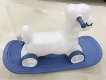 Load image into Gallery viewer, Concho rocking horse, a rocking horse suitable for children aged 2-5, a sliding toy with wheels, suitable for family use
