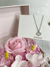 Load image into Gallery viewer, ENENAI Jewellery, shell shaped pendant crystal chain
