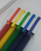 Load image into Gallery viewer, Halloluck rollerball pen, 5 colors, suitable for learning to draw, write, mark different fonts, 5 pcs
