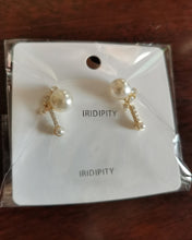 Load image into Gallery viewer, IRIDIPITY earrings, selected ladies pearl earrings, cubic zirconia flower inlaid with rhinestones, gold drop earrings
