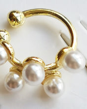 Load image into Gallery viewer, Jewellery Type C Earring Metal Gold Pearl Earrings Exaggerated Personality Ladies Atmosphere Stud Earring
