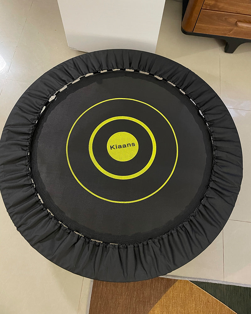 Kiaans trampoline, round foldable children's trampoline, with adjustable foam handles, suitable for indoor/outdoor exercises