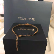 Load image into Gallery viewer, MOCHI MCFD Bracelet Bangle Brass Hook Bangle Bracelets for Jewelry Making
