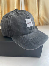 Load image into Gallery viewer, Miragela Hats,men&#39;s women&#39;s breathable quick dry adjustable hats
