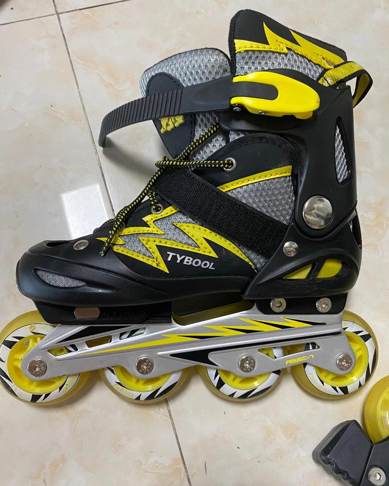 TYBOOL inline skates, adjustable inline skates, suitable for children and adults. 4 PU flashes to light up the wheels. Includes protective equipment and accessories for outdoor recreation and sports