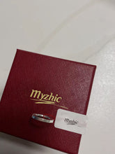 Load image into Gallery viewer, Myzhic Ring, Sterling Silver, Classic, Neutral
