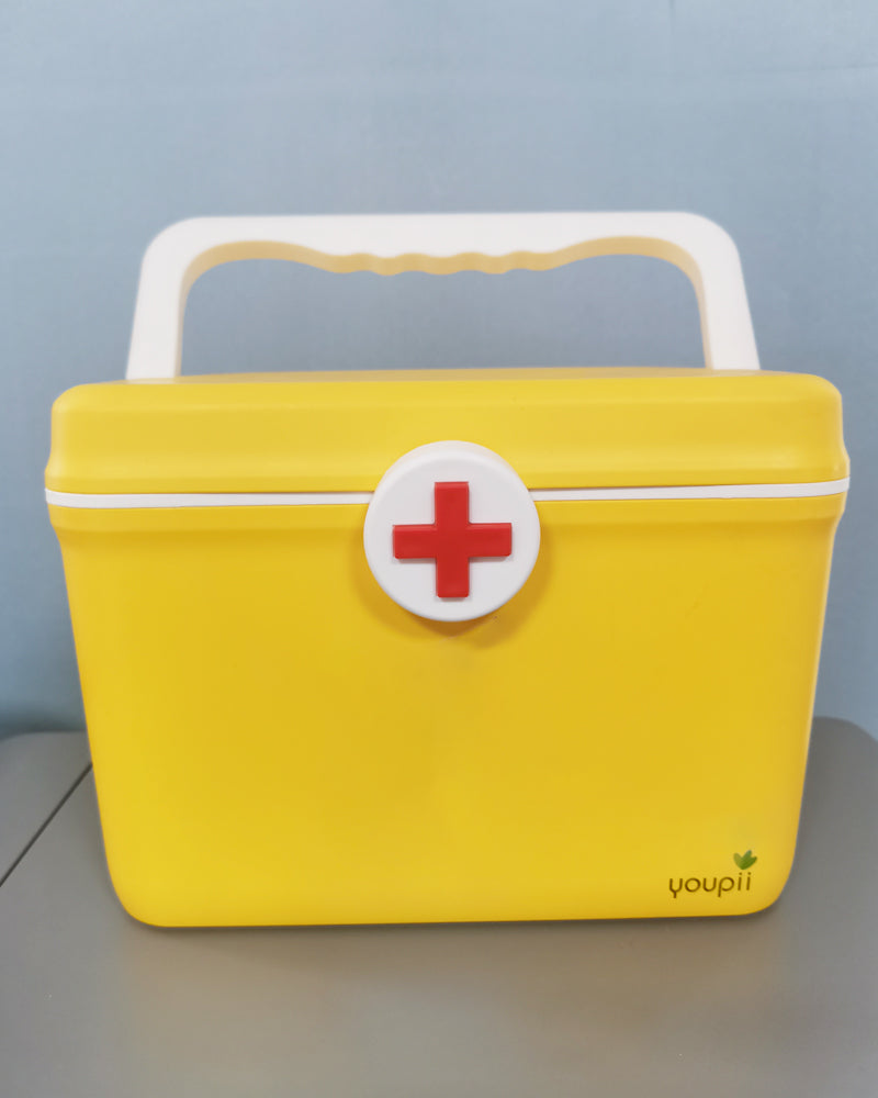 11-inch plastic self-use medicine container, medicine storage box, multifunctional medicine storage box with detachable tray